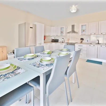 Mm9 - Modern&bright 2 Bedroom Appartement St. Paul's Bay