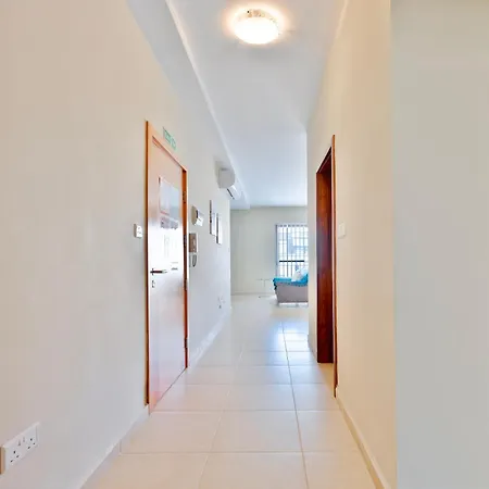 Mm9 - Modern And Bright 2 Bedroom San Pawl il-Baħar