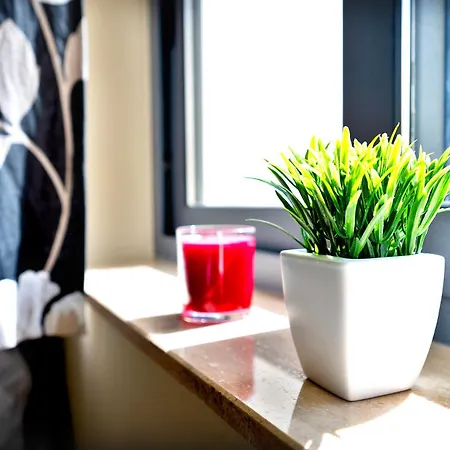 Mm9 - Modern And Bright 2 Bedroom *